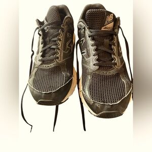 New Balance Men's 460 V2 Running Shoes Sneakers Size 11 1/2
